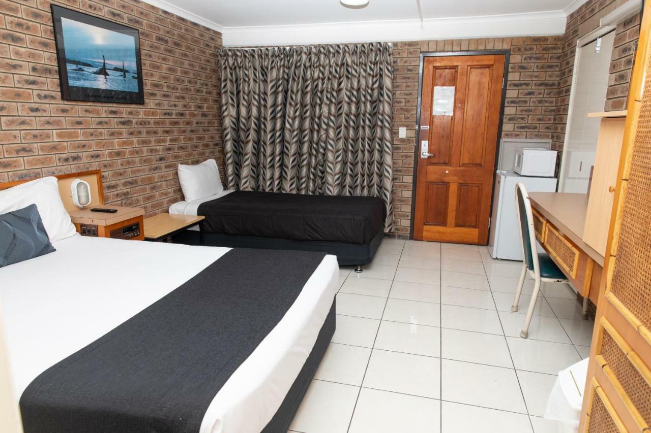 Lantern Motor Inn Mackay Extérieur photo